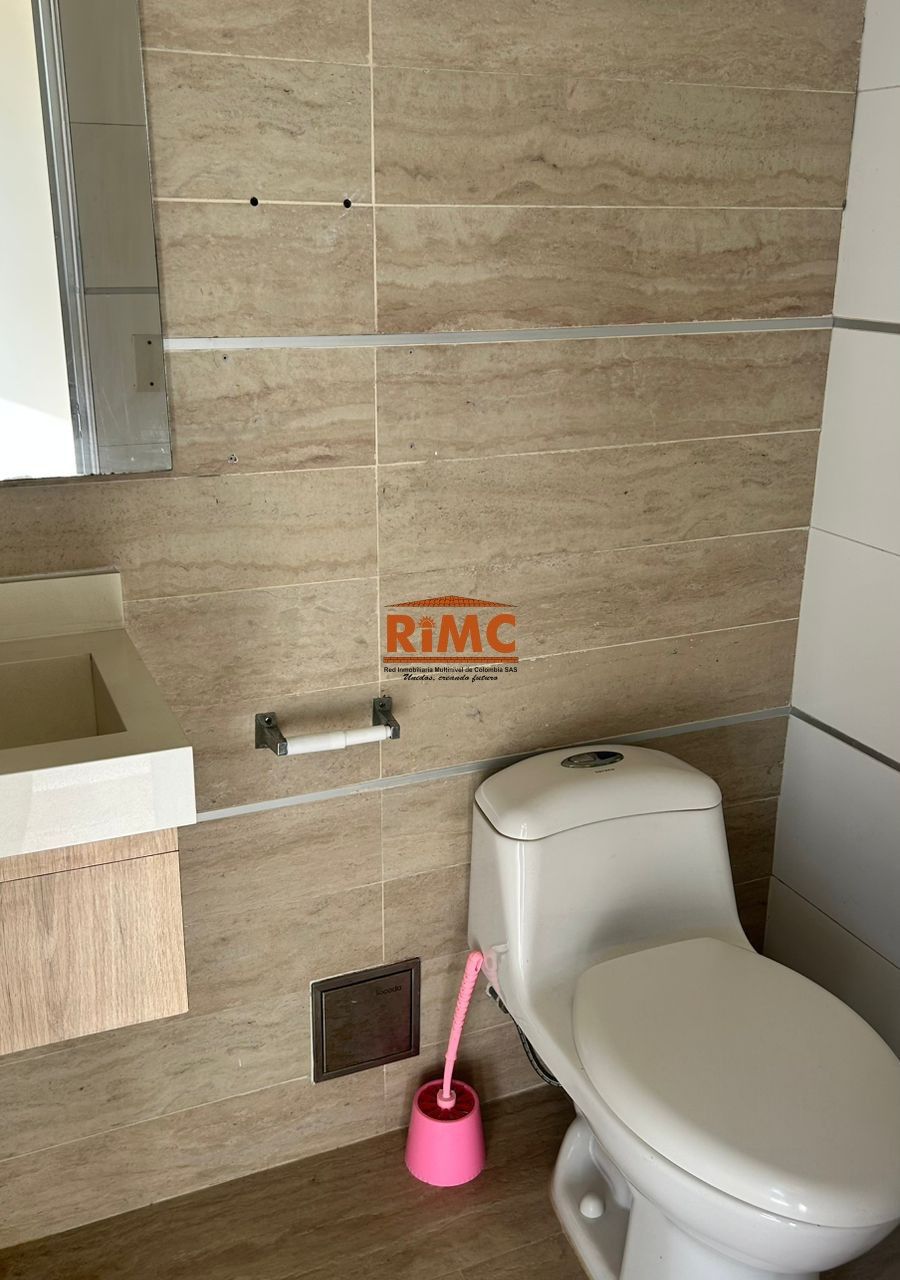 Local en Arriendo - Berlin, Calle 2, 200,0 m² (foto 9) — CREBI