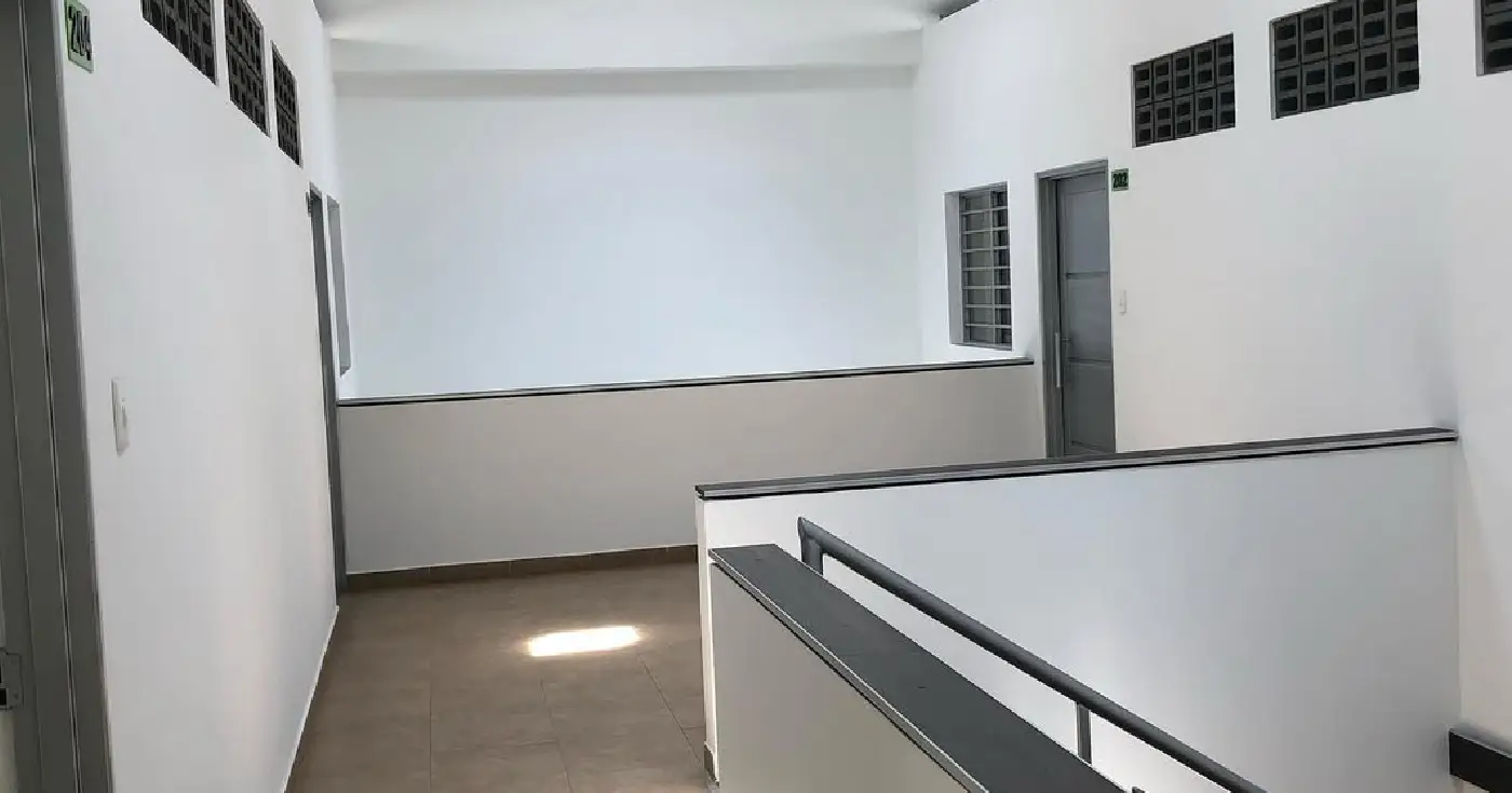 Edificio en Venta - Eucarístico, Calle 8, 720,0 m² (foto 8) — CREBI