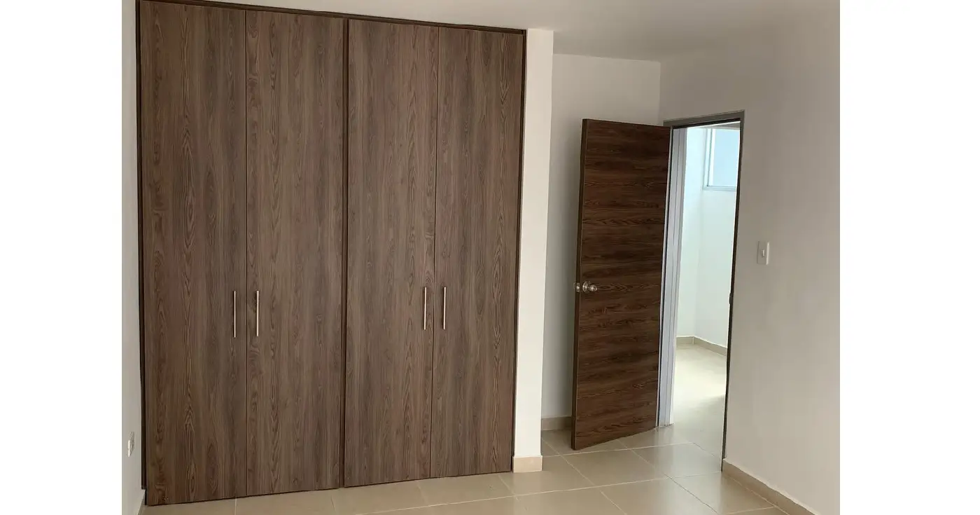Edificio en Venta - Eucarístico, Calle 8, 720,0 m² (foto 4) — CREBI