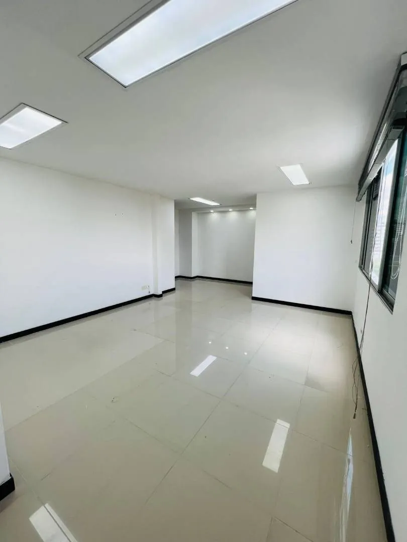 Oficina en Arriendo en Pinares de San Martin, Pereira, 36,0 m² (foto 3) — CREBI