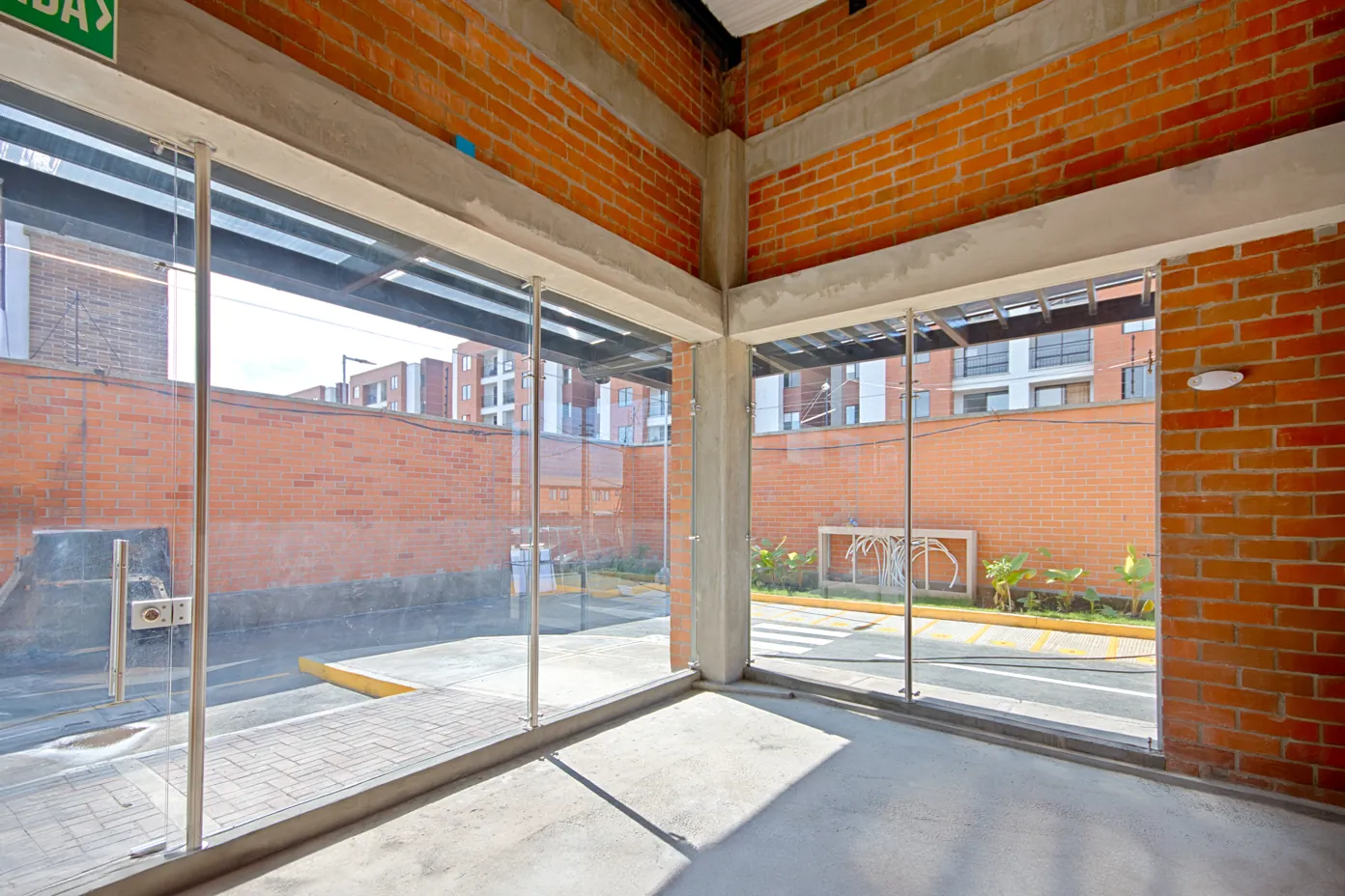 Local en Venta - Jamundí, 20,0 m² (foto 8) — CREBI